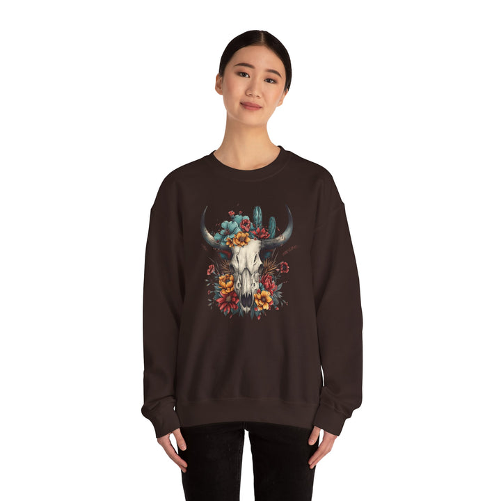 Bright And Flowery Skull - Unisex Heavy Blend™ Crewneck Sweatshirt
